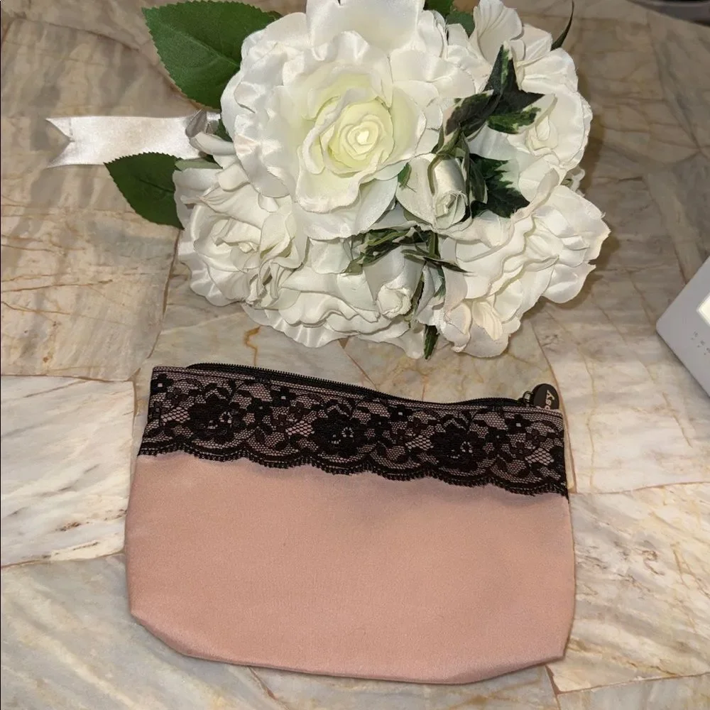 Elegant Lace Trimmed Clutch in Pink